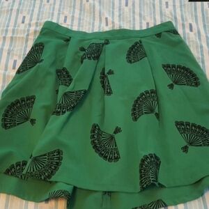 Bettie Page green fan print skirt